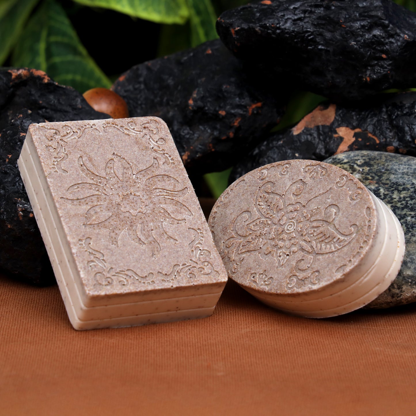 Wolant Scrub Soap